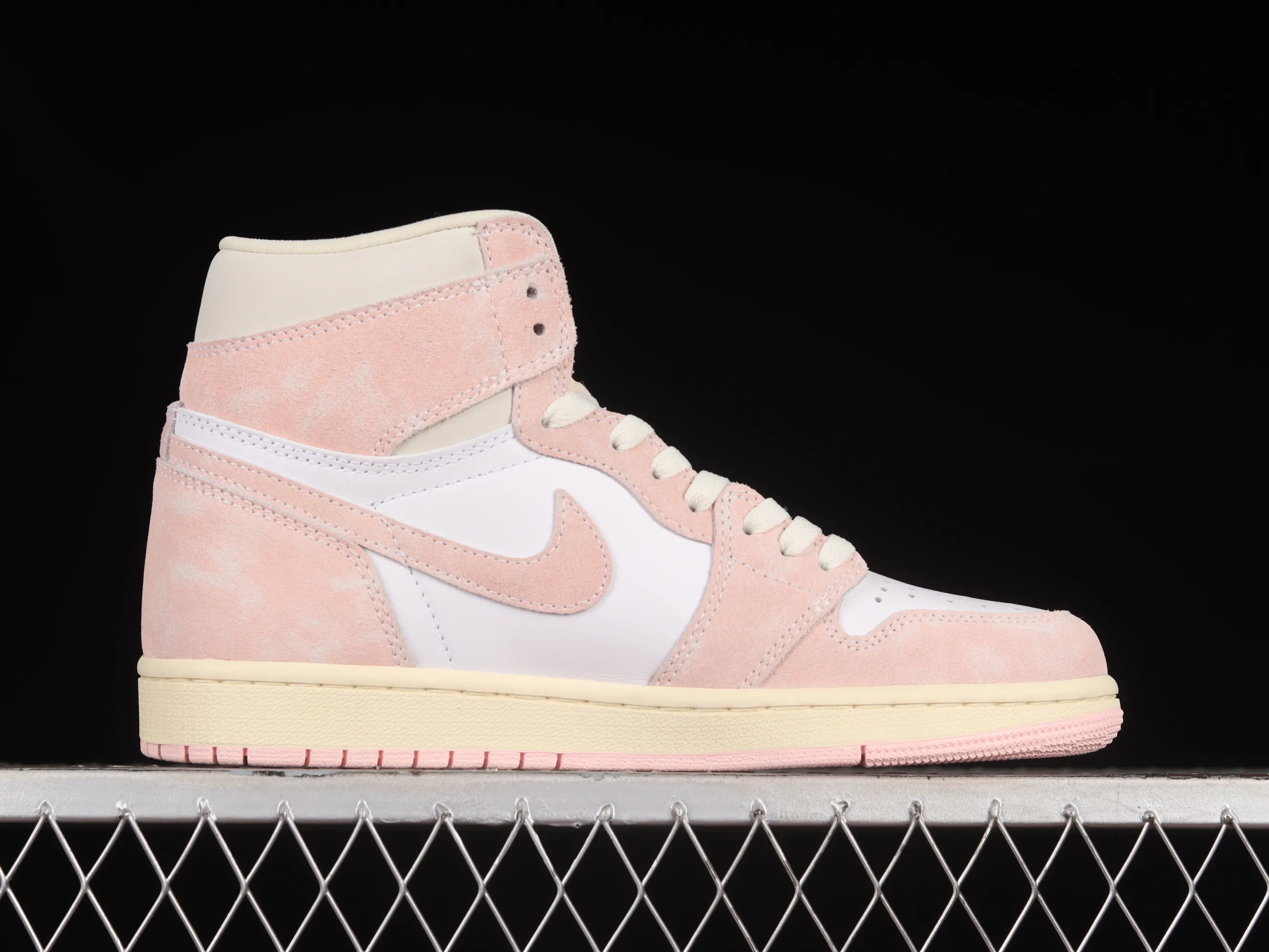 All categories Air Jordan Jordan series basketball shoes Air Jordan 1 High Air Jordan 1 High OG "Washed Pink" AJ1 Joe 1 washed pink high-top basketball shoes FD2596-600